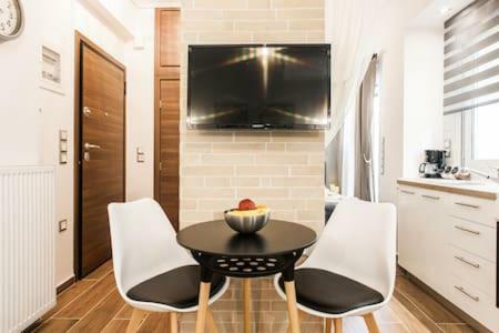 Cozy Studio 50M From Sea Атина Екстериор снимка