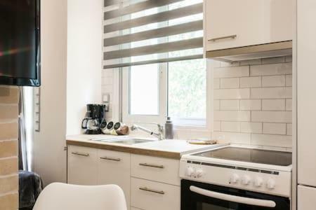 Cozy Studio 50M From Sea Атина Екстериор снимка