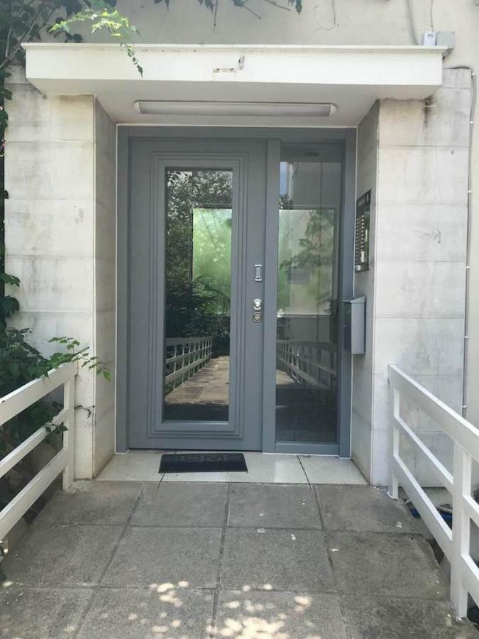Cozy Studio 50M From Sea Атина Екстериор снимка